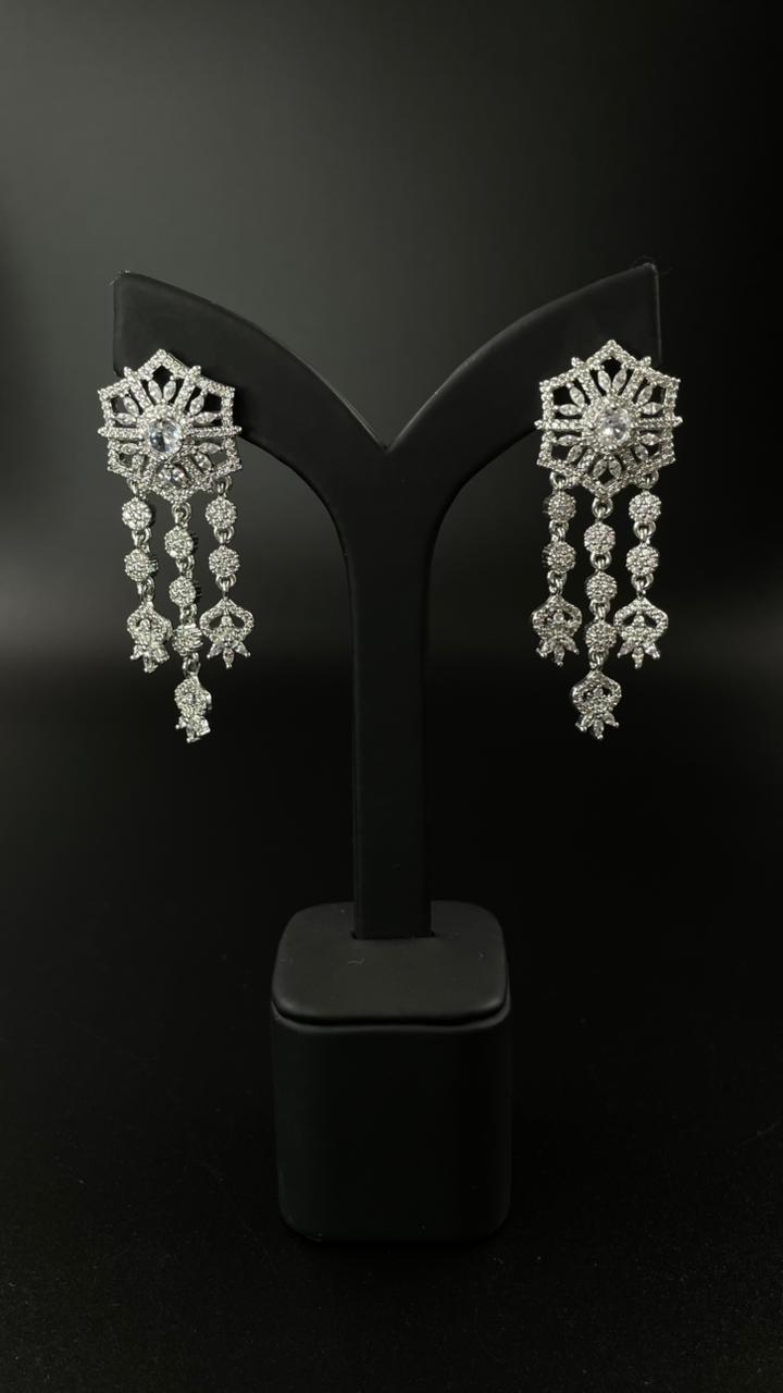 Elysian Long Chain Necklace Set