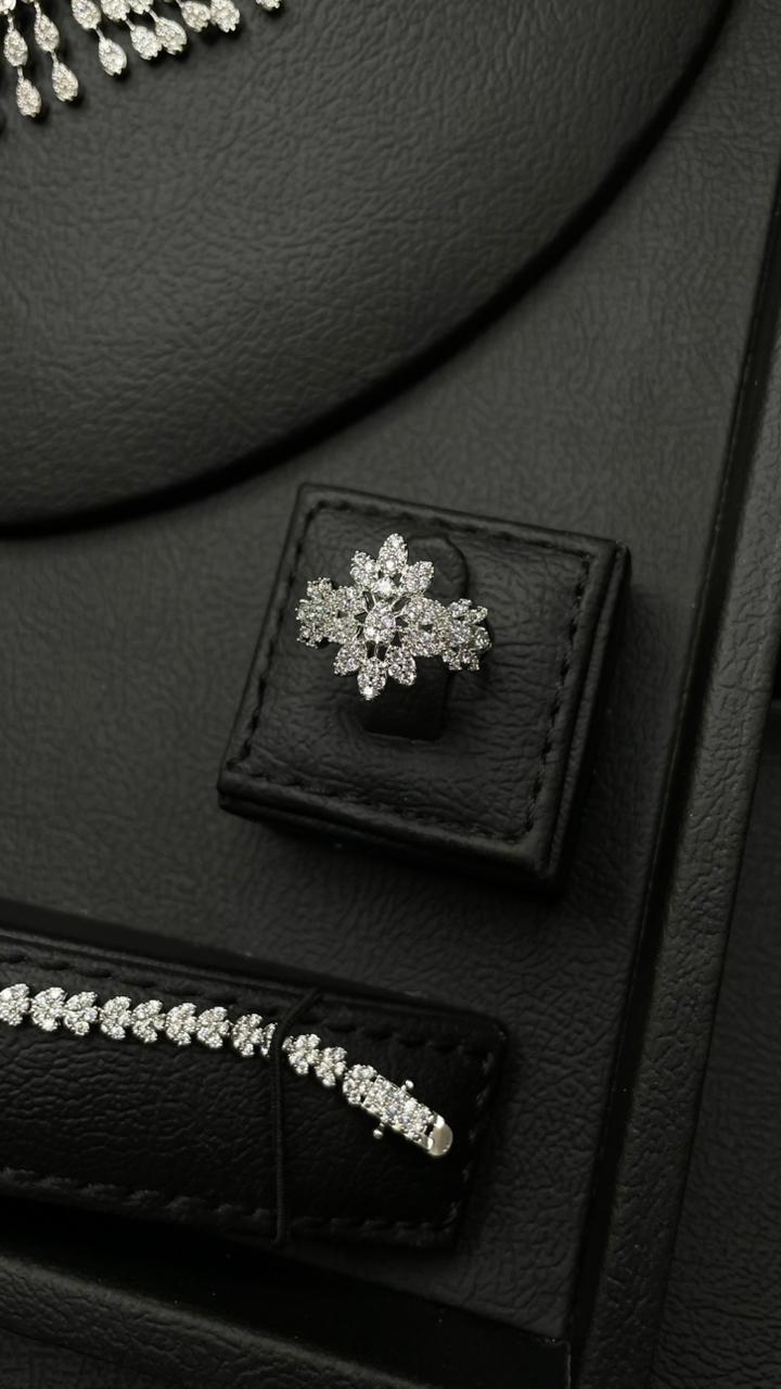 Elegant New Zircon Bridal Set