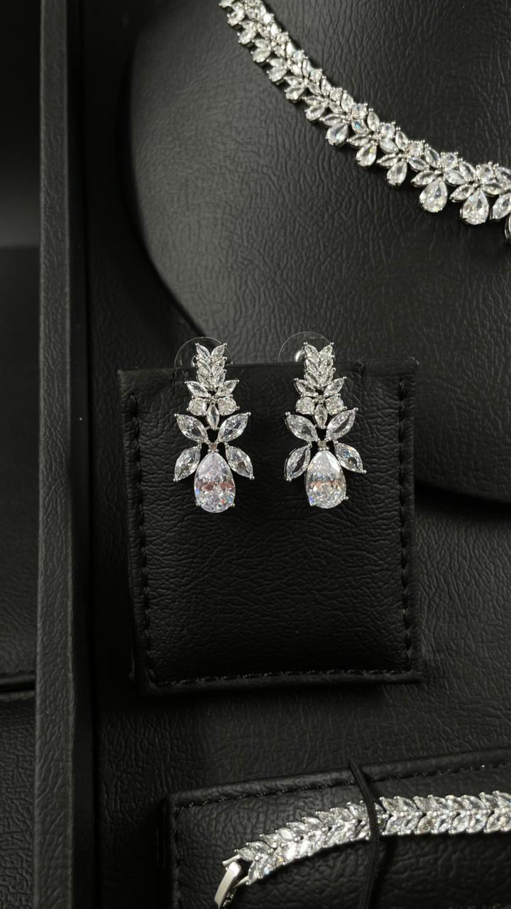 Royal Zircon Jewellery Set