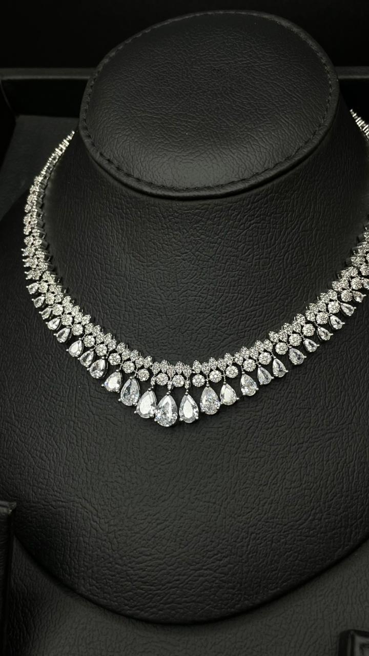 Majestic Glow Jewelry Set