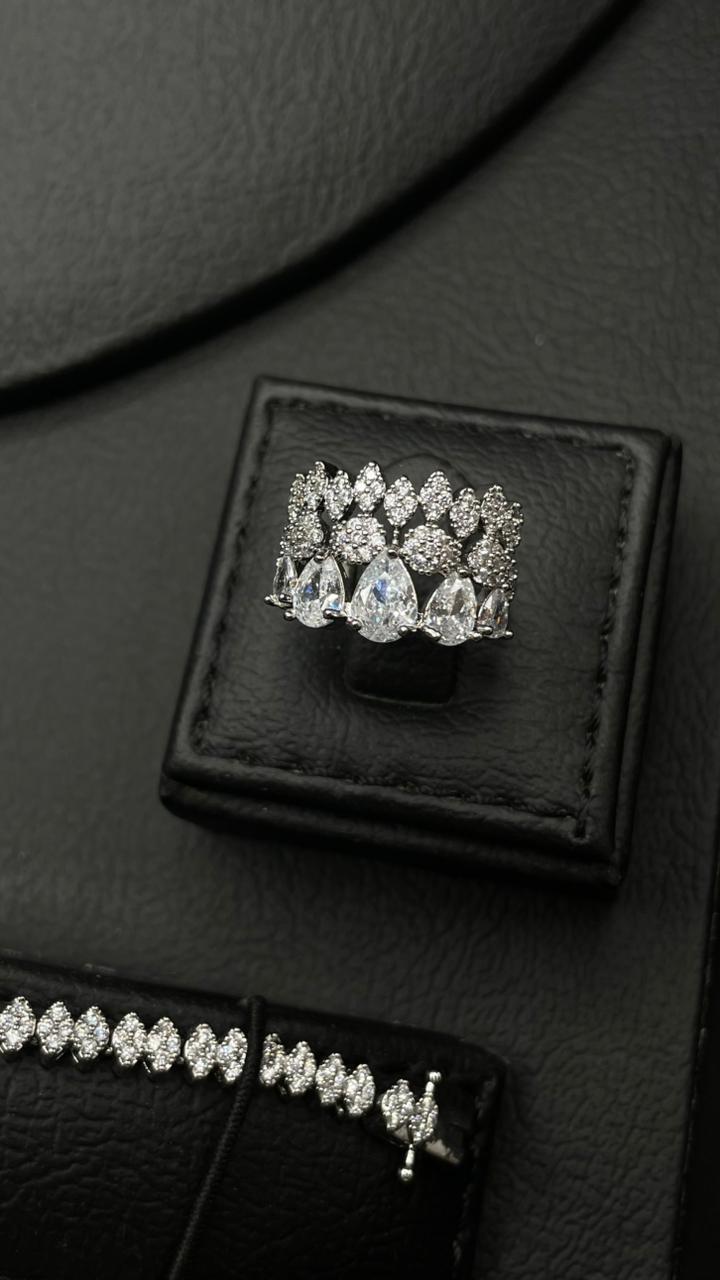 Majestic Glow Jewelry Set