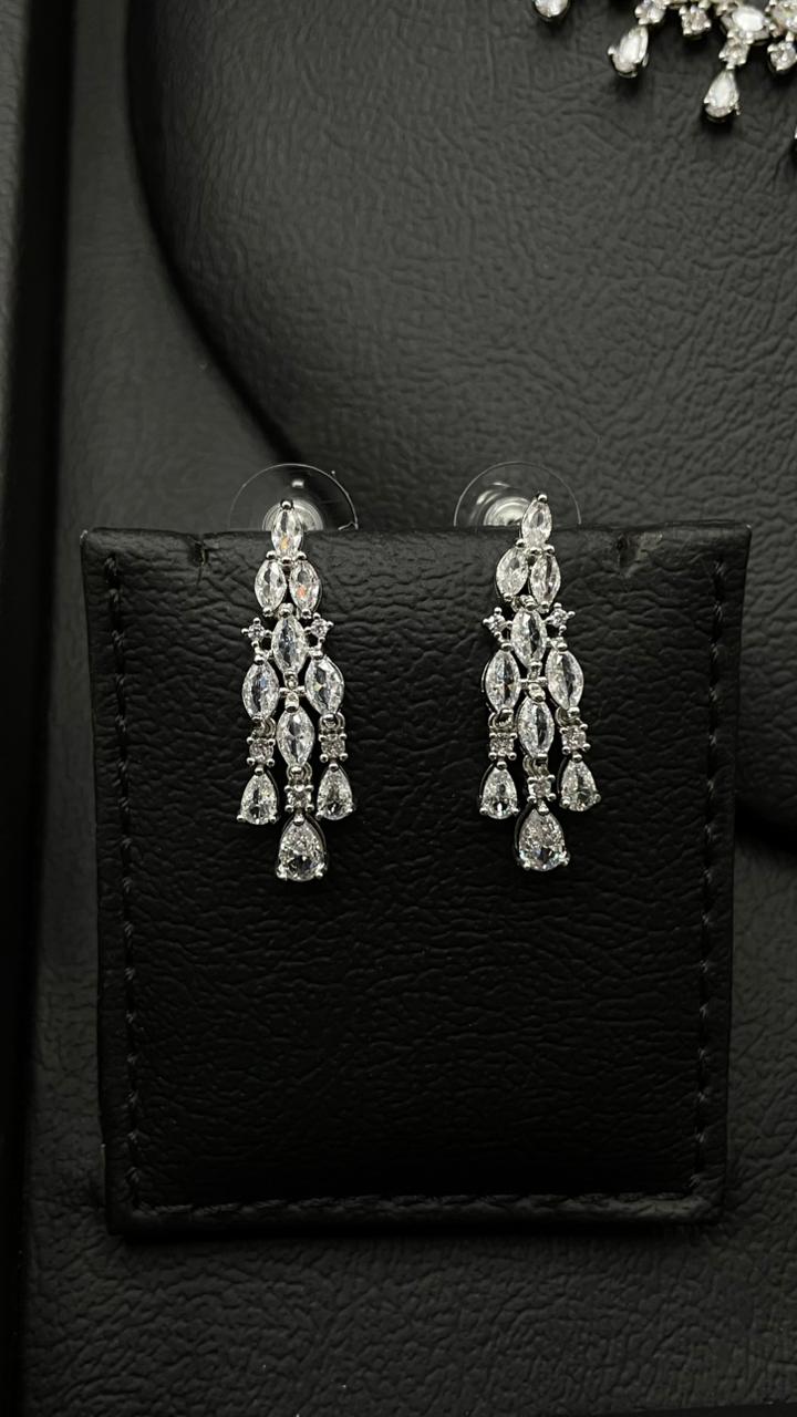 Luxury Rhodium-Plated Zircon Set