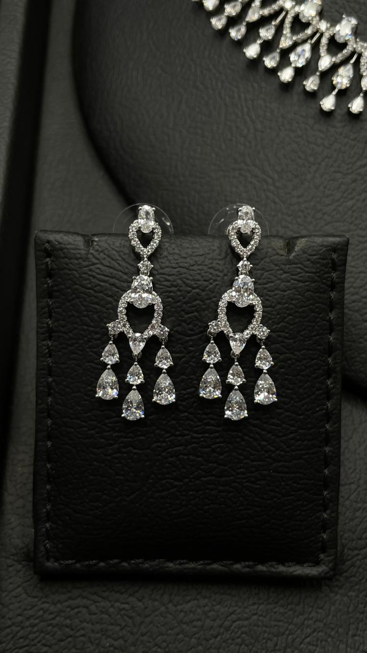 Diamond-Look Zircon Set