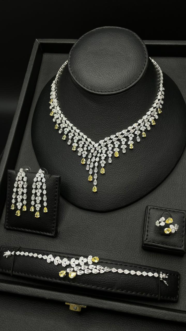 Luxury Zircon Jewelry Set – Modern Two-Tone Design