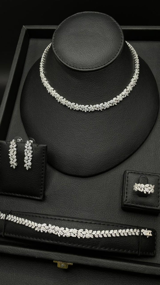 Elegant Rhodium-Plated Zircon Jewelry Set