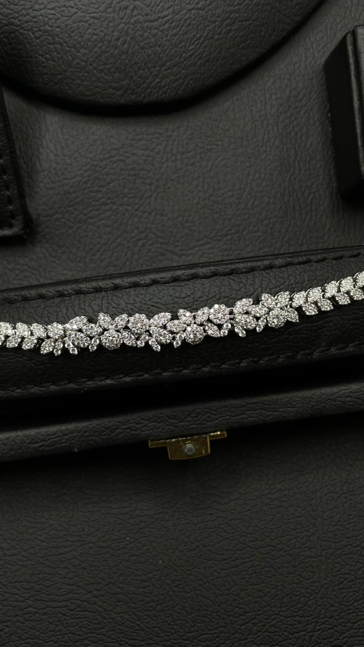 Elegant Rhodium-Plated Zircon Jewelry Set