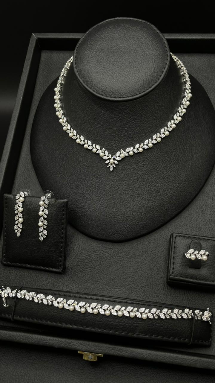 Elegant Pearl & Zircon Jewelry Set