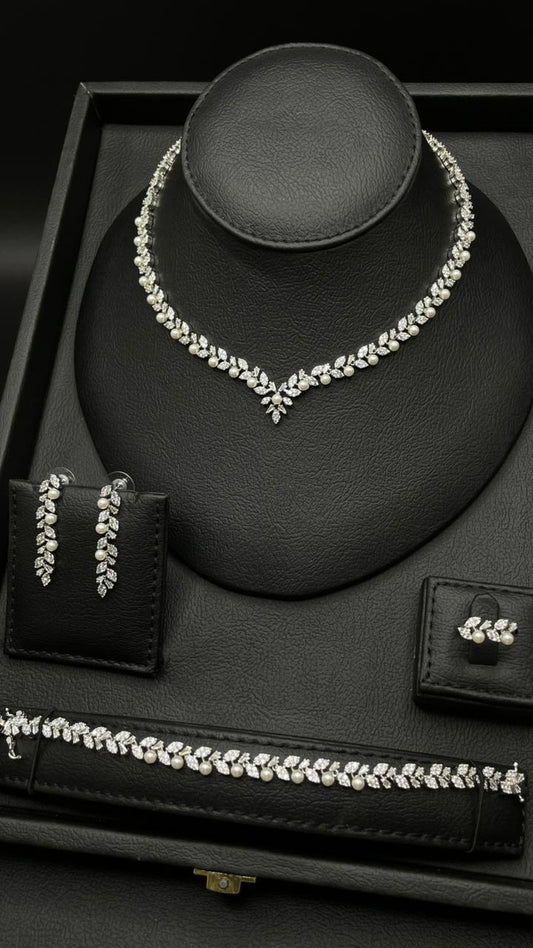 Elegant Pearl & Zircon Jewelry Set