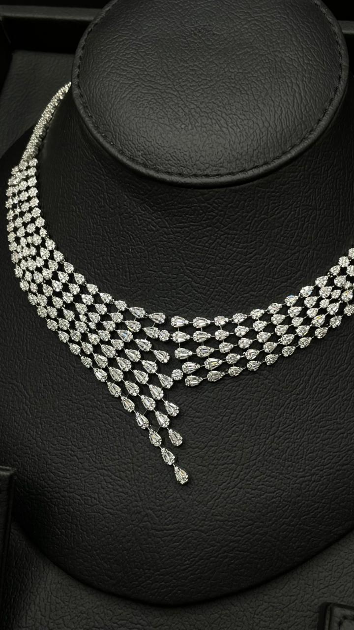 Luxury Rhodium-Plated Zircon Jewelry Set