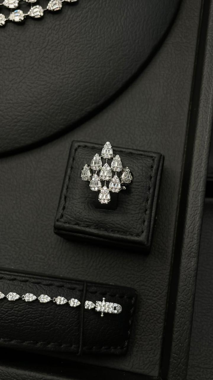 Exclusive Luxury Zircon Set
