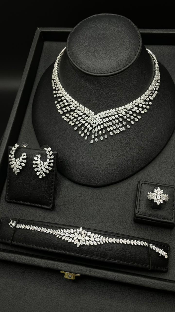 Elegant New Zircon Bridal Set