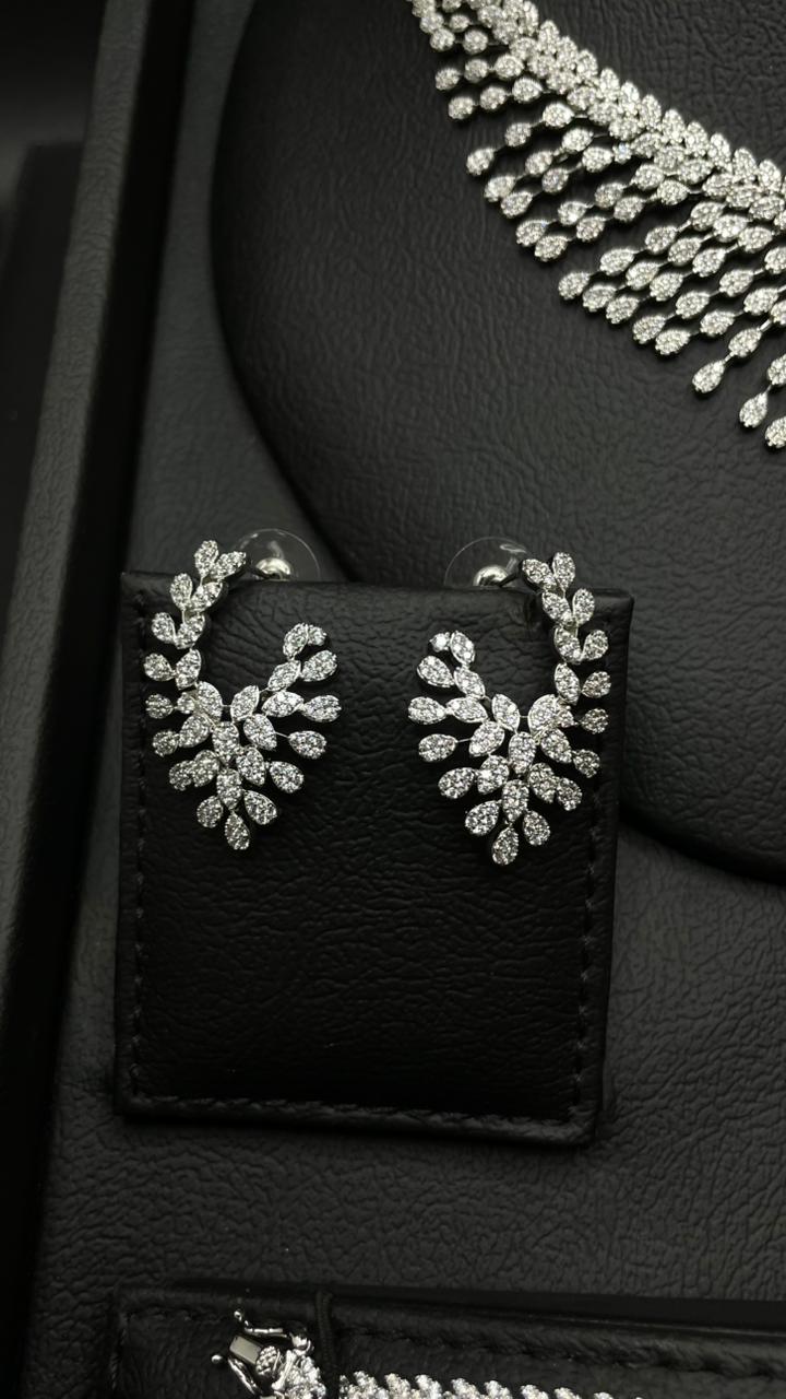 Elegant New Zircon Bridal Set