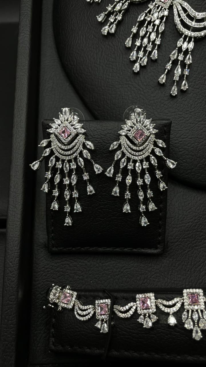 Luxury rosy & Silver Zircon Set