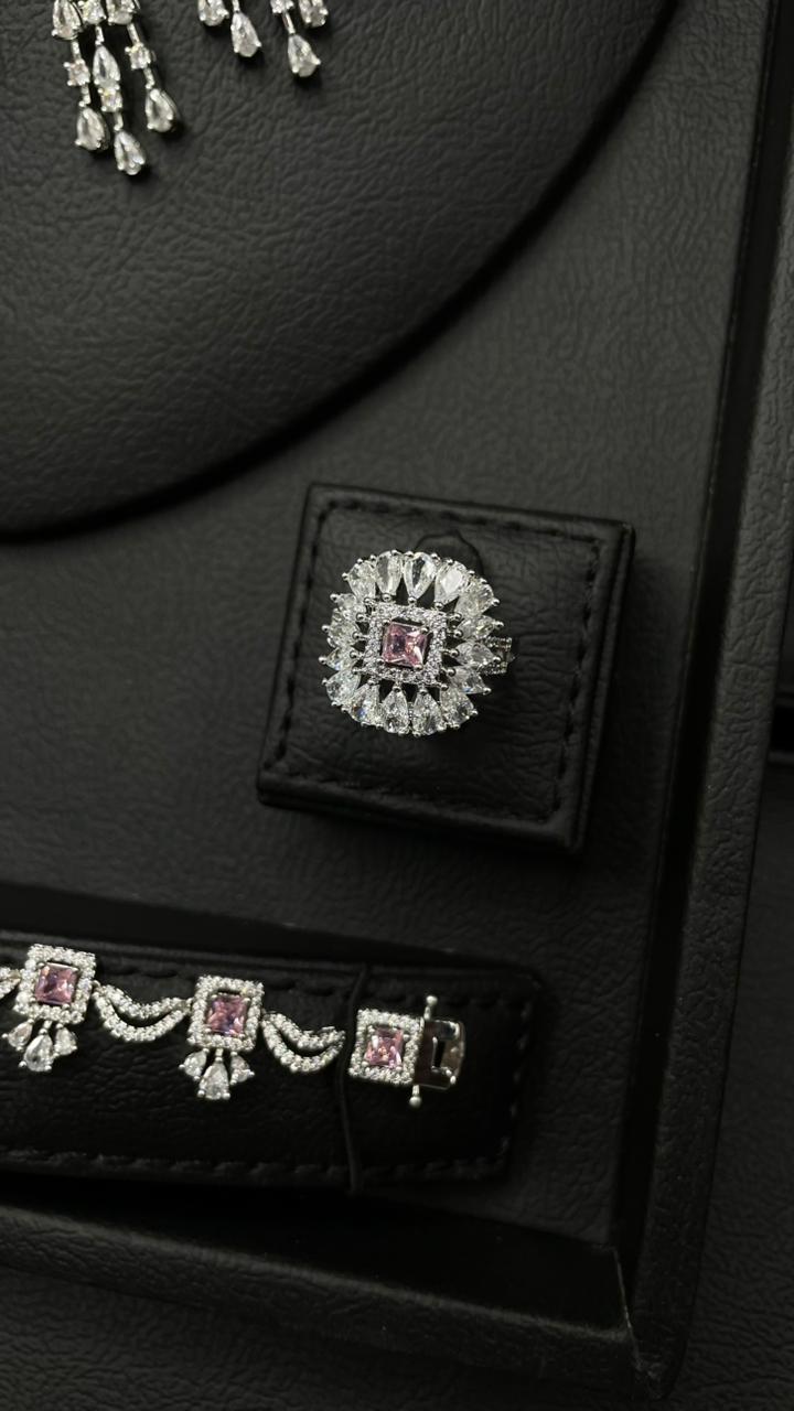 Luxury rosy & Silver Zircon Set