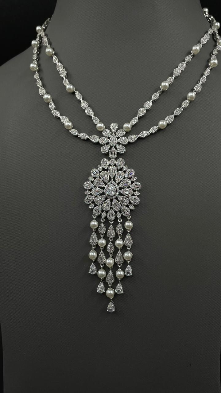 Luxury Rhodium-Plated Zircon & Pearl Jewelry Set