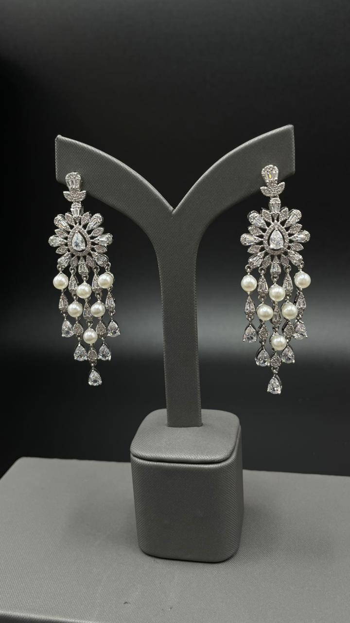 Luxury Rhodium-Plated Zircon & Pearl Jewelry Set