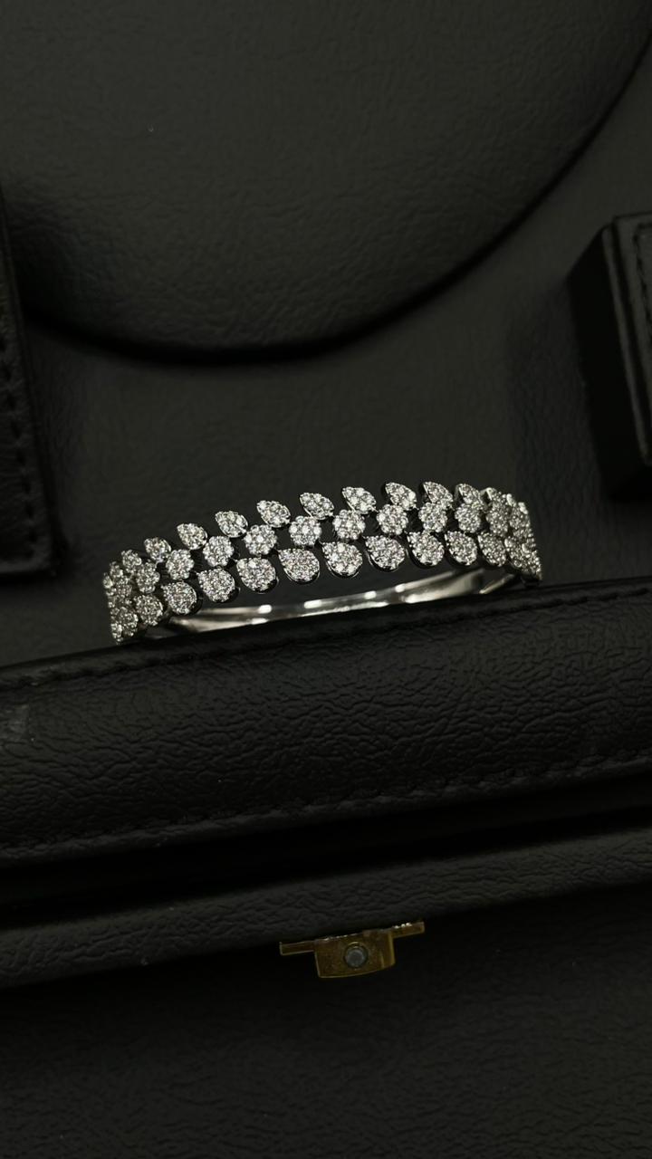 Luxury Diamond-Look Zircon Jewelry Set – Rhodium Plated