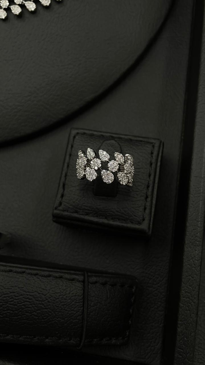 Luxury Diamond-Look Zircon Jewelry Set – Rhodium Plated