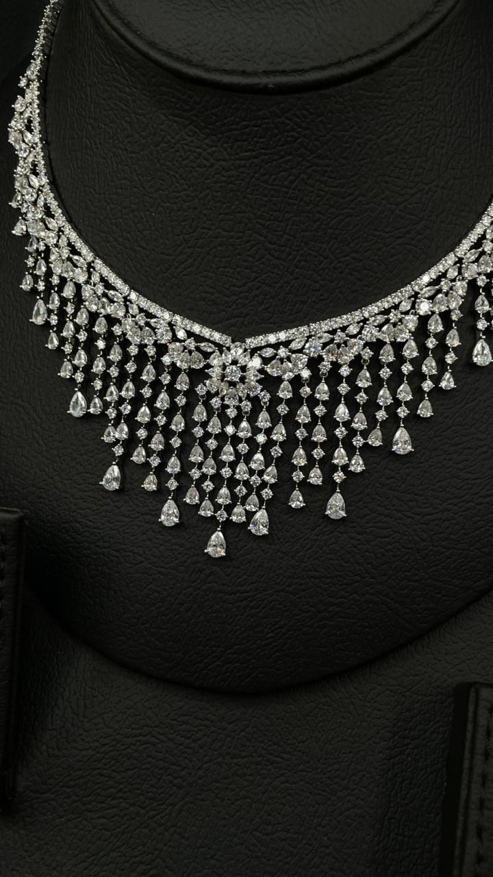 Luxury Rhodium-Plated Zircon Jewelry Set