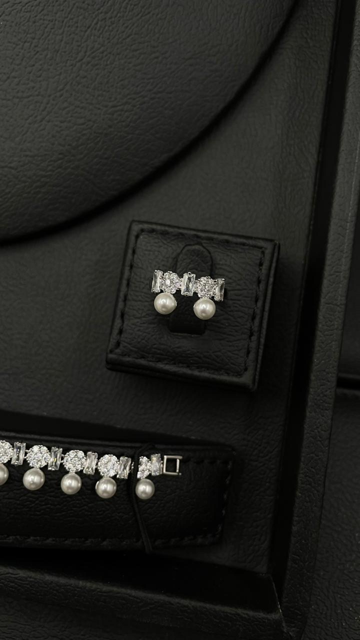Elegant Zircon & Pearl Jewelry Set